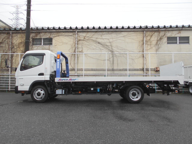 三菱ふそうキャンターセーフティローダー小型（2t・3t）[写真06]