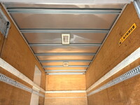 いすゞエルフアルミバン小型（2t・3t）[写真23]