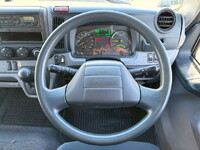 三菱ふそうキャンターアルミバン小型（2t・3t）[写真14]