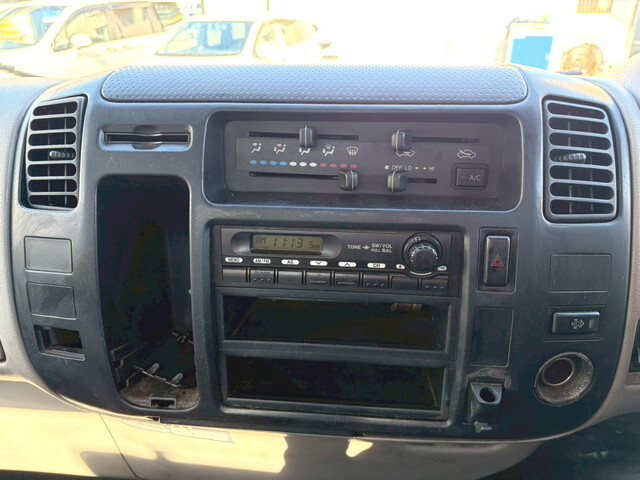 日野デュトロパッカー車（塵芥車）小型（2t・3t）[写真12]