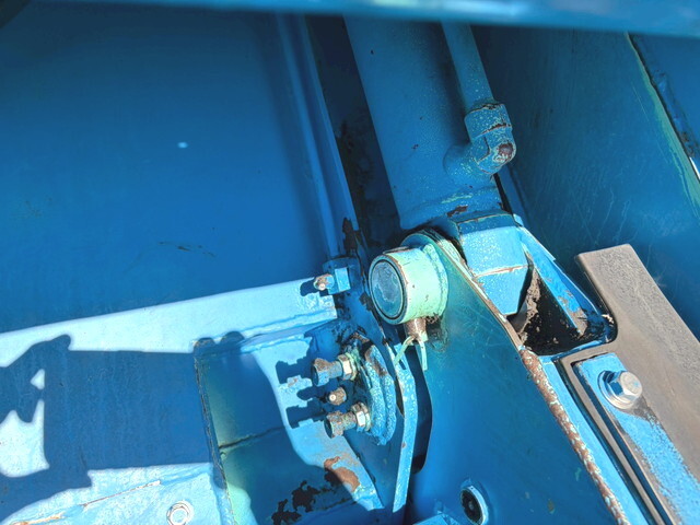 日野デュトロパッカー車（塵芥車）小型（2t・3t）[写真27]