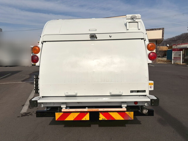 三菱ふそうキャンターパッカー車（塵芥車）小型（2t・3t）[写真02]