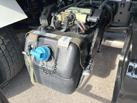 三菱ふそうキャンターパッカー車（塵芥車）小型（2t・3t）[写真33]