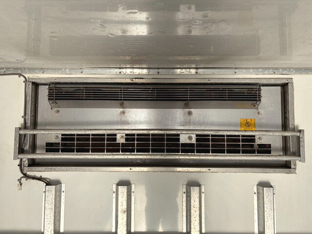 日野レンジャー冷凍車（冷蔵車）中型（4t）[写真24]