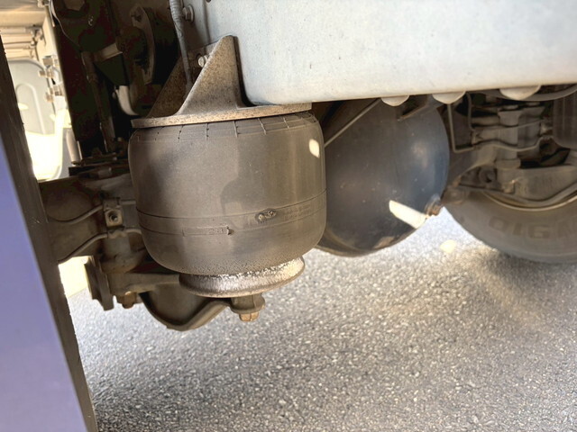 日野レンジャー冷凍車（冷蔵車）中型（4t）[写真29]