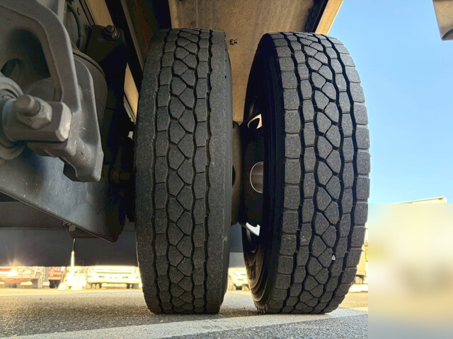 日野レンジャー冷凍車（冷蔵車）中型（4t）[写真36]