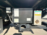 いすゞエルフアルミバン小型（2t・3t）[写真16]