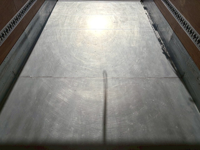 いすゞエルフアルミバン小型（2t・3t）[写真19]