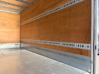 いすゞエルフアルミバン小型（2t・3t）[写真22]