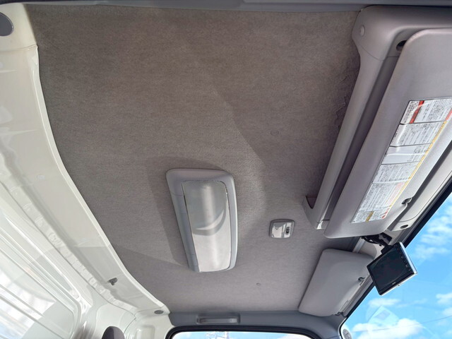 いすゞエルフアルミバン小型（2t・3t）[写真25]