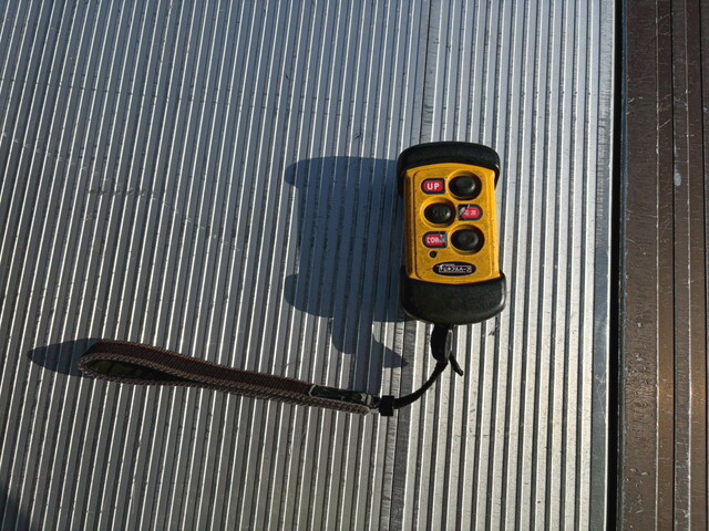 いすゞエルフアルミバン小型（2t・3t）[写真35]