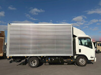 いすゞエルフアルミバン小型（2t・3t）[写真05]