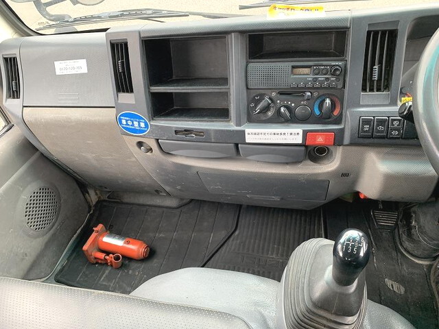 いすゞエルフダンプ小型（2t・3t）[写真14]