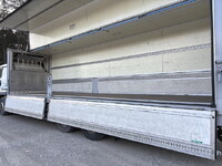 三菱ふそうスーパーグレート冷蔵冷凍ウイング大型（10t）[写真20]