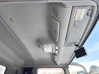 三菱ふそうスーパーグレート冷蔵冷凍ウイング大型（10t）[写真32]