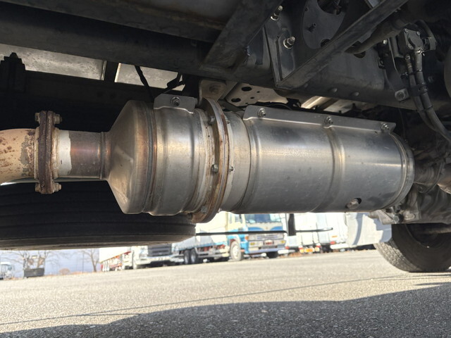 日野レンジャー冷凍車（冷蔵車）中型（4t）[写真20]