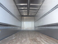 三菱ふそうファイターアルミウイング中型（4t）[写真11]