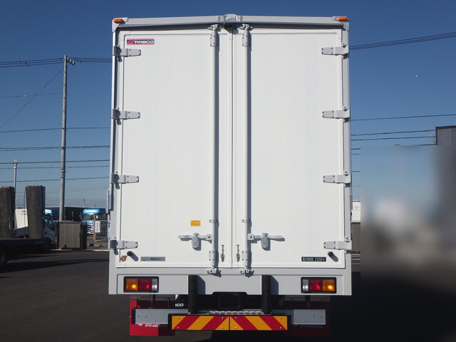 三菱ふそうファイターアルミウイング中型（4t）[写真12]