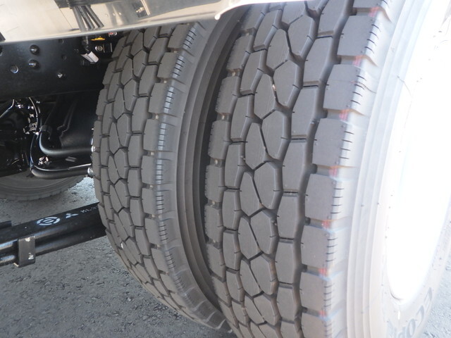 三菱ふそうファイターアルミウイング中型（4t）[写真30]