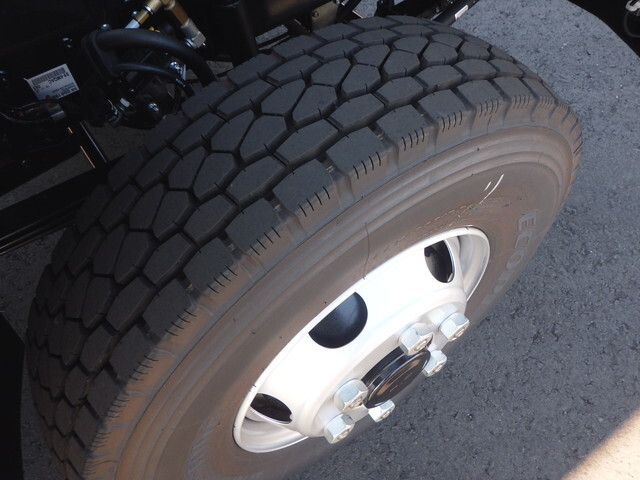 三菱ふそうファイターアルミウイング中型（4t）[写真32]