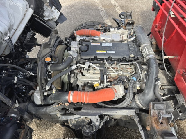 いすゞエルフクレーン4段小型（2t・3t）[写真27]