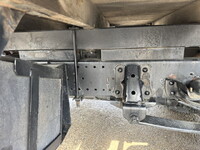 いすゞエルフクレーン4段小型（2t・3t）[写真32]