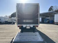 三菱ふそうファイターアルミバン中型（4t）[写真11]