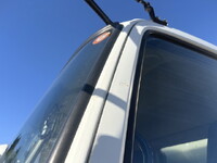 三菱ふそうファイターアルミバン中型（4t）[写真38]