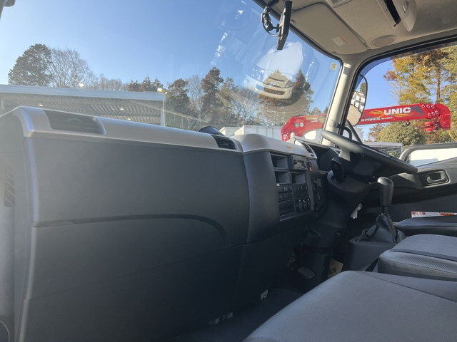 三菱ふそうファイターコンテナ専用車中型（4t）[写真13]