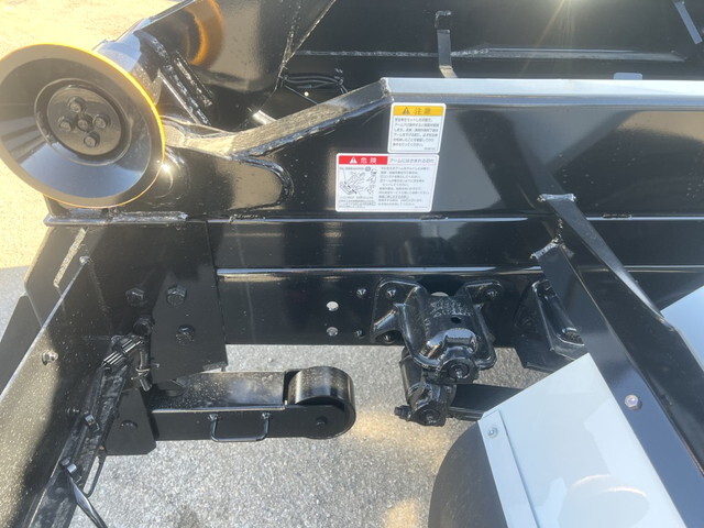 三菱ふそうファイターコンテナ専用車中型（4t）[写真24]