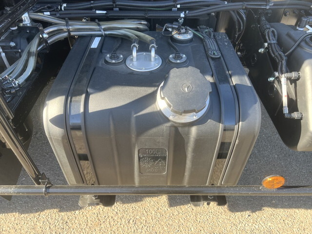 三菱ふそうファイターコンテナ専用車中型（4t）[写真25]