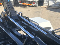 三菱ふそうファイターコンテナ専用車中型（4t）[写真33]