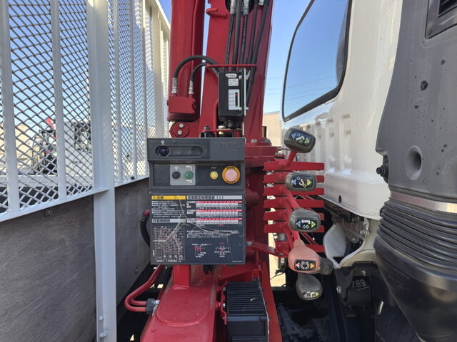 いすゞフォワードクレーン4段中型（4t）[写真14]