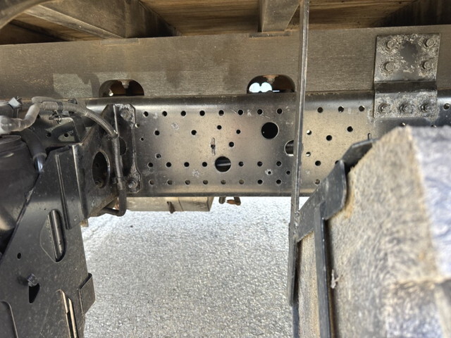 いすゞフォワードクレーン4段中型（4t）[写真32]