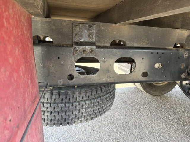 いすゞフォワードクレーン4段中型（4t）[写真33]