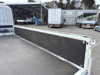 日野デュトロ平ボディ小型（2t・3t）[写真11]