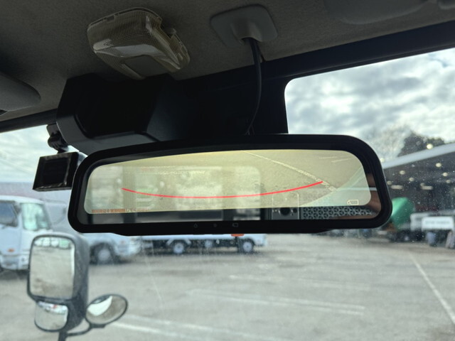 日野デュトロ平ボディ小型（2t・3t）[写真21]