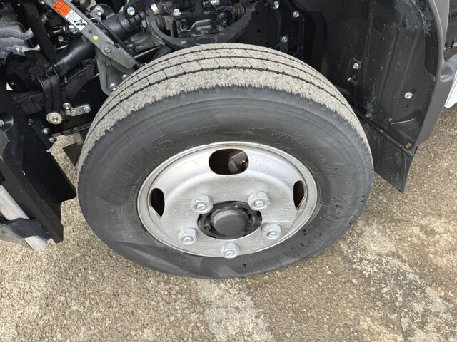 日野デュトロ平ボディ小型（2t・3t）[写真22]