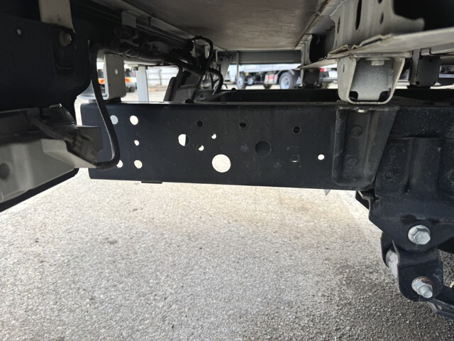 日野デュトロ平ボディ小型（2t・3t）[写真30]