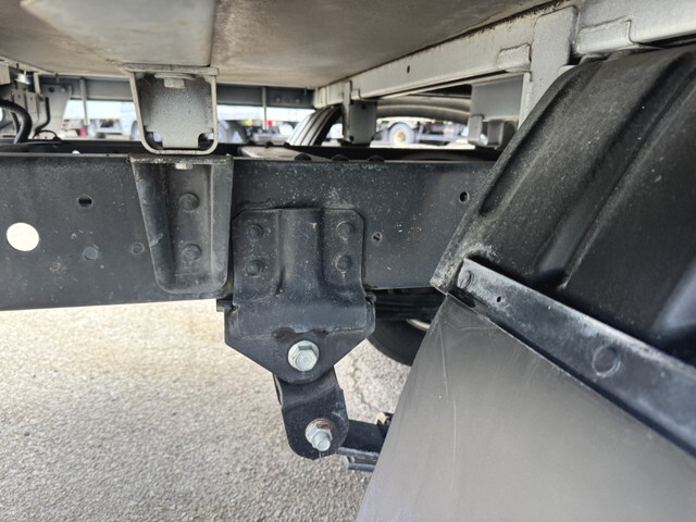 日野デュトロ平ボディ小型（2t・3t）[写真31]