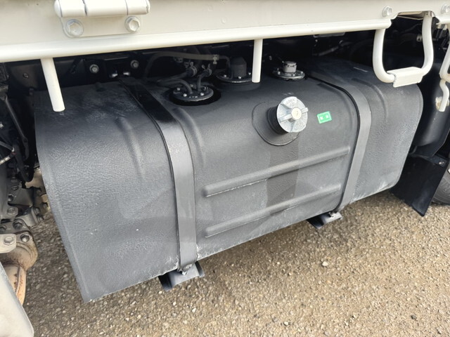 日野デュトロ平ボディ小型（2t・3t）[写真35]