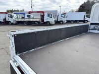 日野デュトロ平ボディ小型（2t・3t）[写真10]