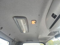 いすゞフォワード散水車中型（4t）[写真11]