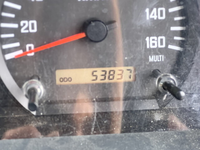 いすゞフォワード散水車中型（4t）[写真11]