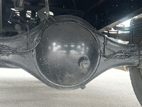 いすゞフォワード散水車中型（4t）[写真23]