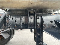 いすゞフォワード散水車中型（4t）[写真24]