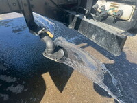 いすゞフォワード散水車中型（4t）[写真40]