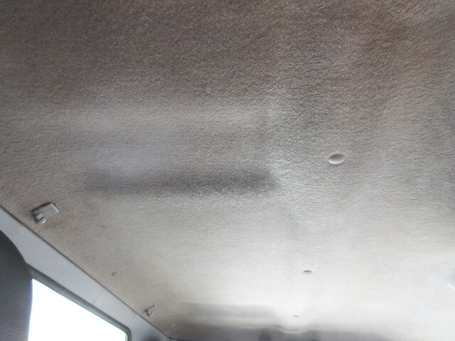 三菱ふそうキャンターアルミバン小型（2t・3t）[写真11]