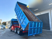 UDトラックスクオン深ダンプ（土砂禁ダンプ）大型（10t）[写真05]