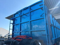 UDトラックスクオン深ダンプ（土砂禁ダンプ）大型（10t）[写真07]